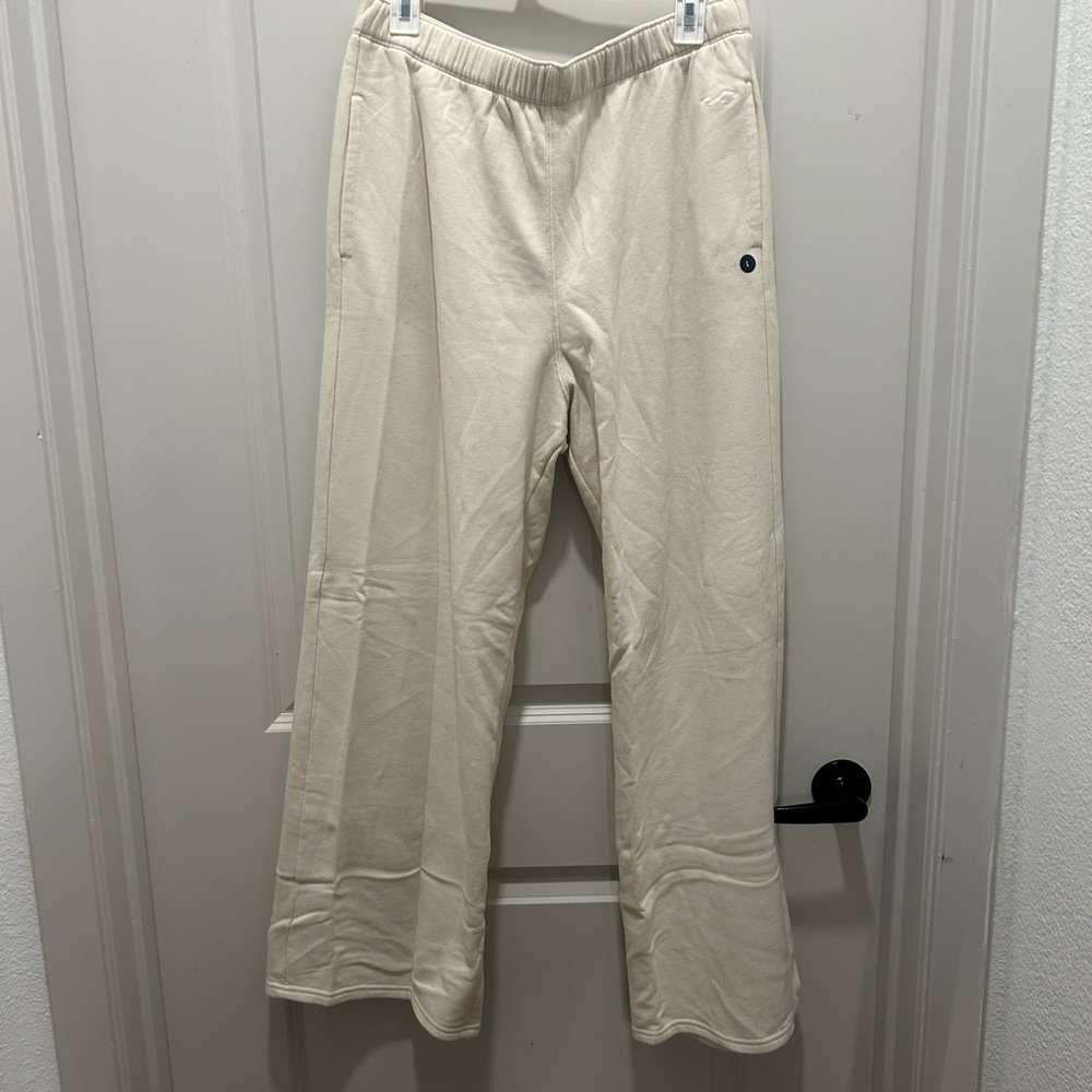Hollister Ultra Wide Leg Fleece